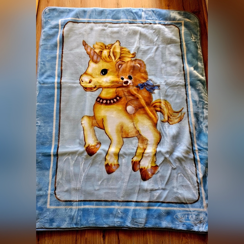 SOLARON BABY BLANKET - Picture 3 of 14